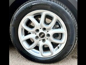MINI Hatch thumbnail