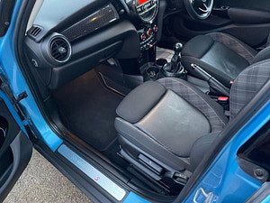 MINI Hatch thumbnail