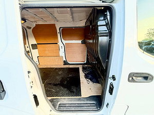 Nissan e-NV200 thumbnail