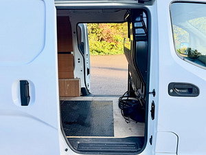 Nissan e-NV200 thumbnail