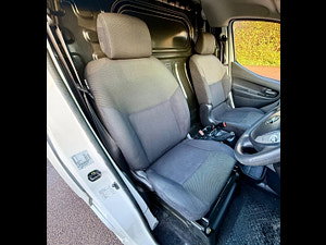 Nissan e-NV200 thumbnail