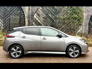 Nissan Leaf thumbnail