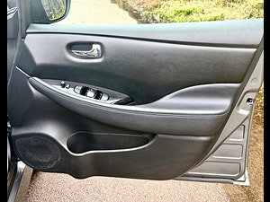 Nissan Leaf thumbnail