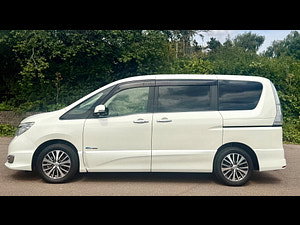 Nissan Serena thumbnail