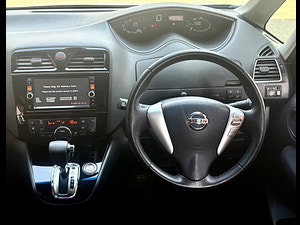 Nissan Serena thumbnail