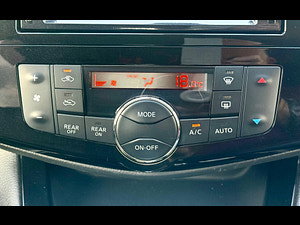Nissan Serena thumbnail