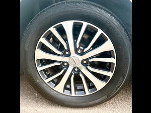Nissan Serena thumbnail