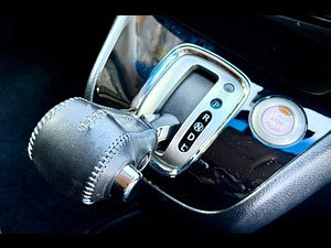Nissan Serena thumbnail