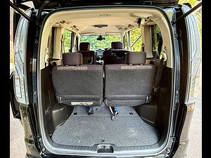 Nissan Serena thumbnail