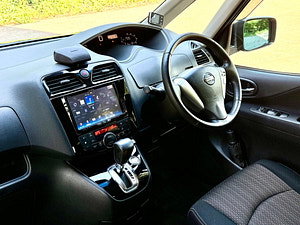 Nissan Serena thumbnail
