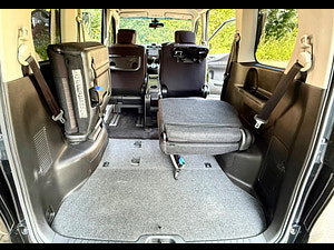 Nissan Serena thumbnail