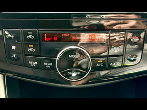 Nissan Serena thumbnail