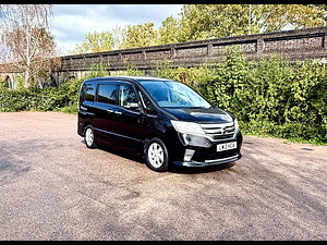 Nissan Serena thumbnail