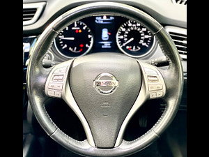 Nissan X-Trail thumbnail