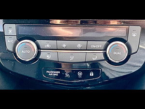 Nissan X-Trail thumbnail