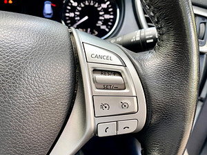 Nissan X-Trail thumbnail