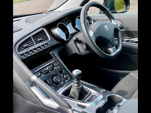 Peugeot 3008 thumbnail