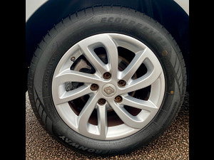 Renault Megane thumbnail