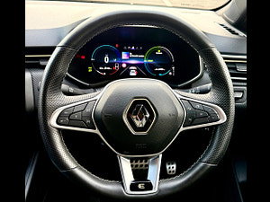Renault Clio thumbnail