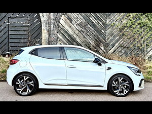 Renault Clio thumbnail