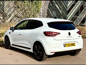 Renault Clio thumbnail