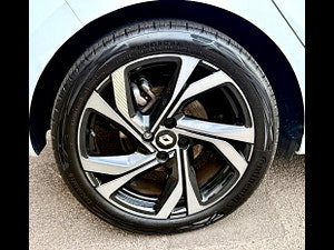 Renault Clio thumbnail