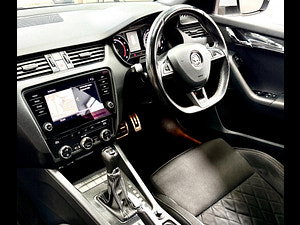 Skoda Octavia thumbnail