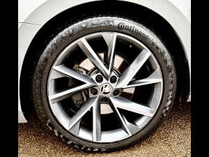 Skoda Superb thumbnail
