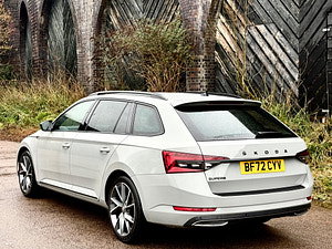 Skoda Superb thumbnail