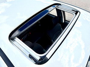 Subaru Legacy thumbnail