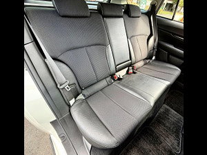 Subaru Legacy thumbnail