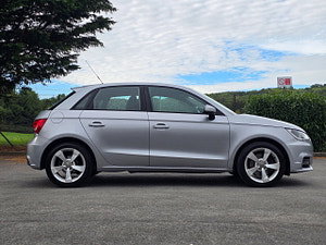 Audi A1 thumbnail