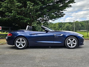 BMW Z4 thumbnail