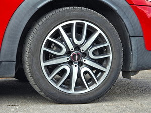 MINI Countryman thumbnail