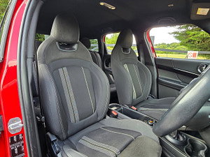 MINI Countryman thumbnail