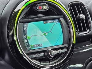 MINI Countryman thumbnail