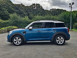 MINI Countryman thumbnail