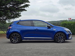 Renault Clio thumbnail