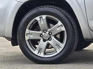 Toyota RAV4 thumbnail