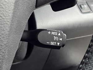 Toyota RAV4 thumbnail