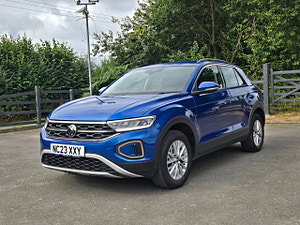 Volkswagen T-Roc thumbnail