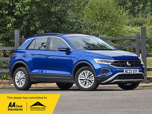 Volkswagen T-Roc thumbnail