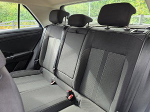Volkswagen T-Roc thumbnail