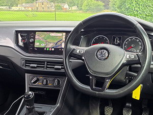 Volkswagen Polo thumbnail