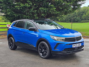 Vauxhall Grandland thumbnail