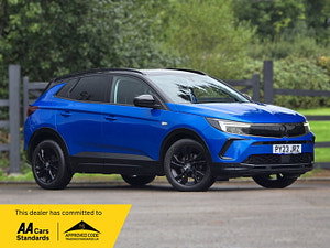Vauxhall Grandland thumbnail