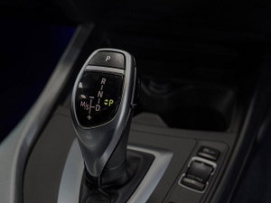 BMW 2 Series thumbnail