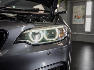 BMW 2 Series thumbnail