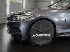 BMW 2 Series thumbnail