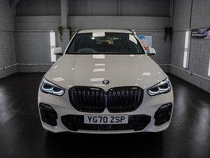 BMW X5 thumbnail